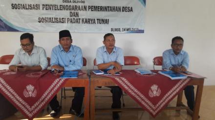 DESA DLINGO ADAKAN SOSIALISASI PENYELENGGARAAN PEMERINTAHAN DESA DAN PADAT KARYA TUNAI